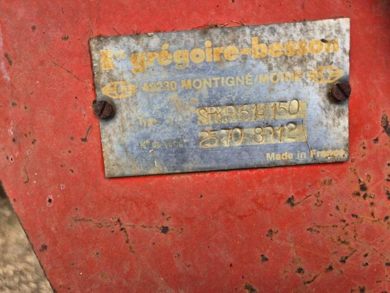 Pflug des Typs Gregoire-Besson SPK9614150, Gebrauchtmaschine in CHAUMONT (Bild 3)