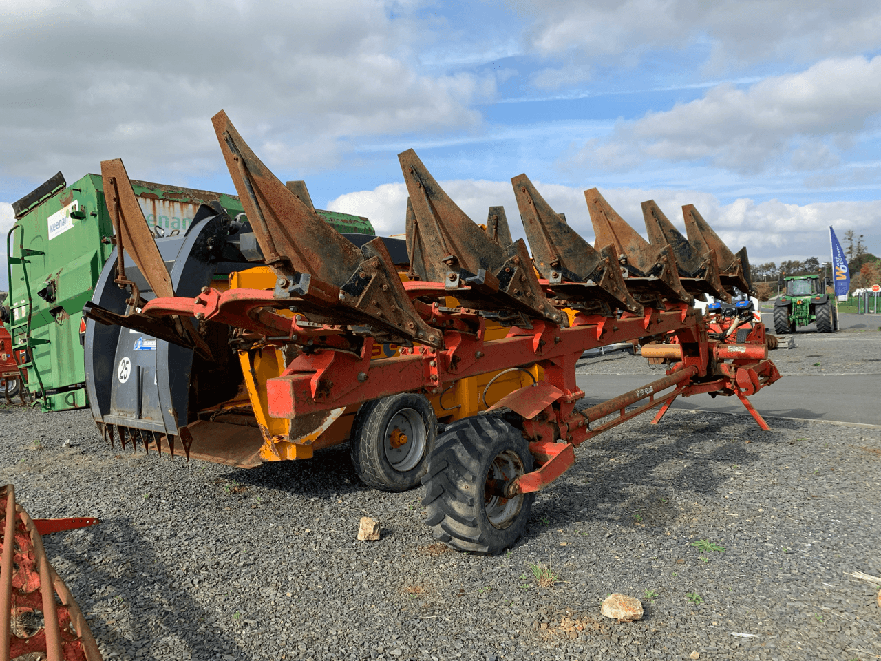Pflug от тип Gregoire 6 CORPS, Gebrauchtmaschine в CINTHEAUX (Снимка 3)