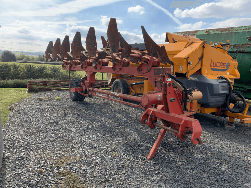 Pflug типа Gregoire 6 CORPS, Gebrauchtmaschine в CINTHEAUX (Фотография 1)