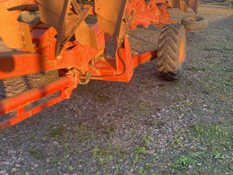 Pflug Türe ait Gregoire 6 CORPS, Gebrauchtmaschine içinde CINTHEAUX (resim 1)