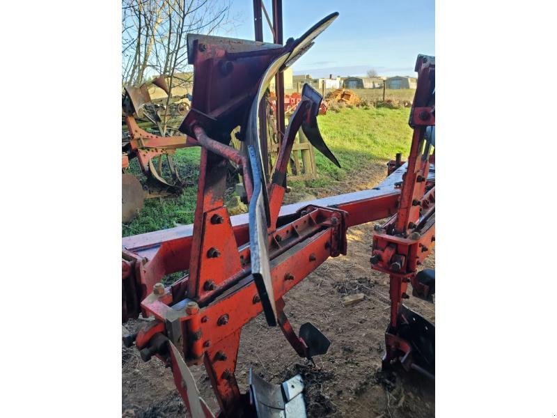 Pflug του τύπου Gregoire NS8 514 160, Gebrauchtmaschine σε BRAY en Val (Φωτογραφία 4)