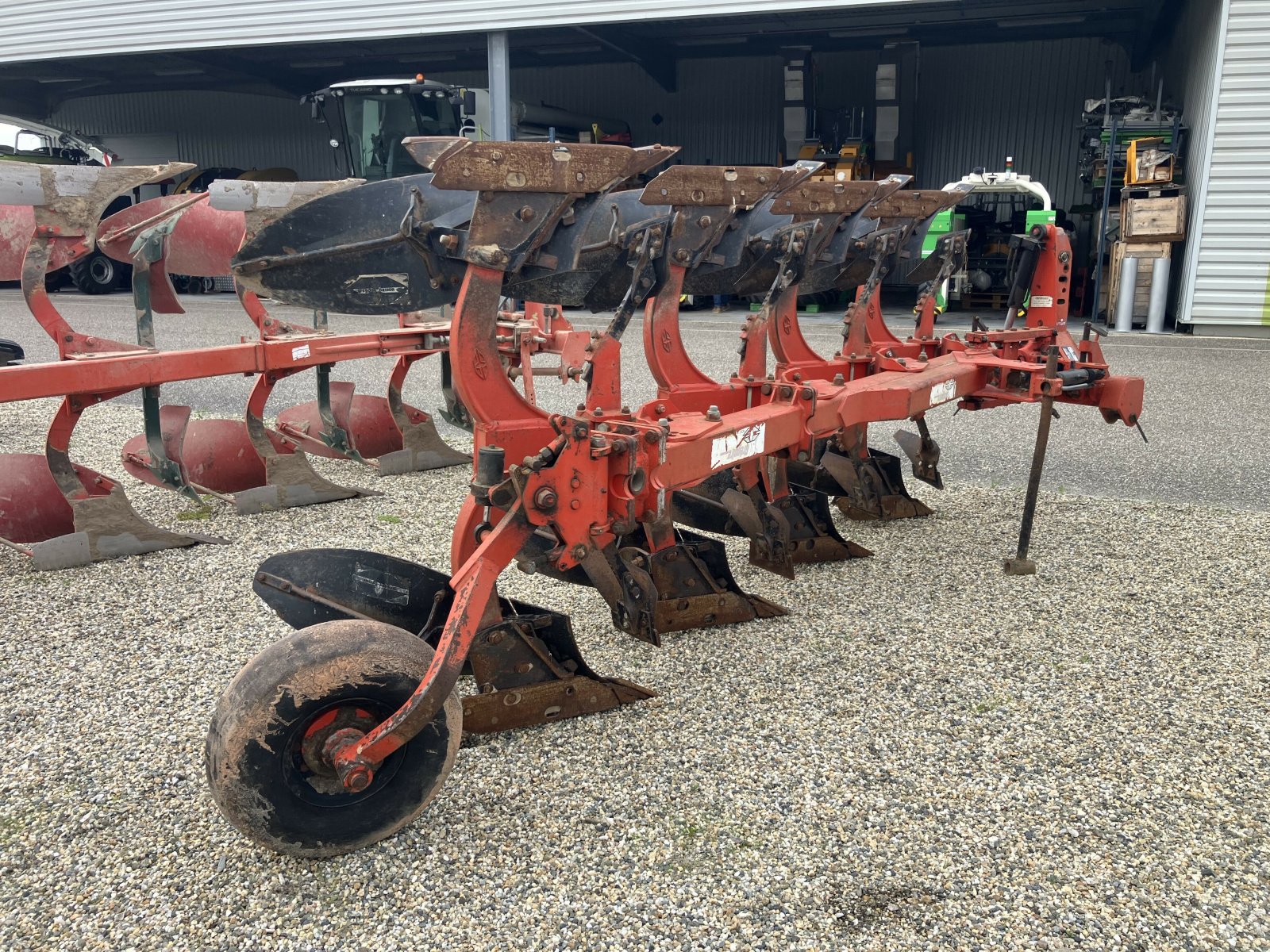 Pflug del tipo Gregoire RB4, Gebrauchtmaschine In AILLAS (Immagine 3)