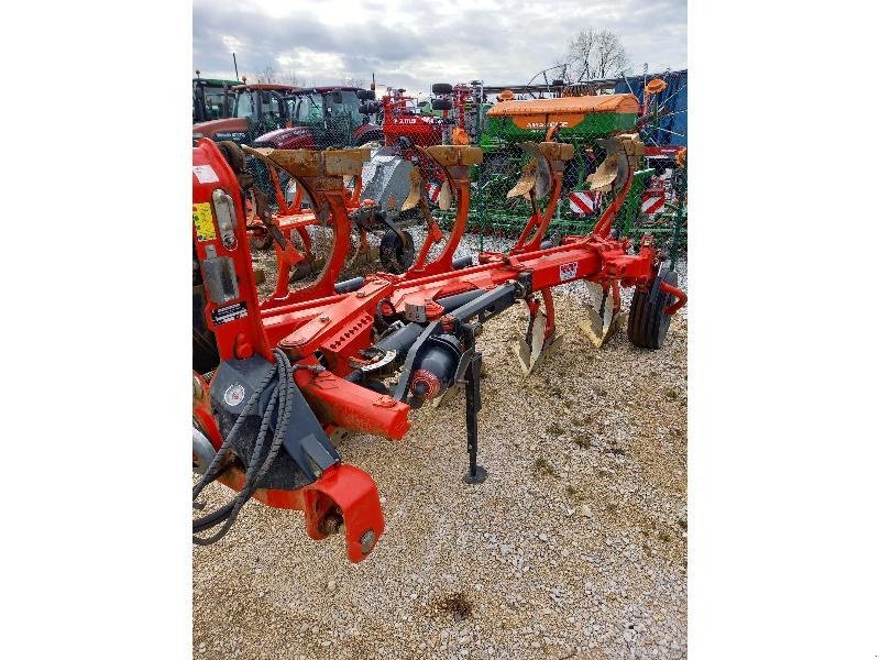 Pflug des Typs Gregoire RW Y6 QUADRISOC, Gebrauchtmaschine in Levier (Bild 2)