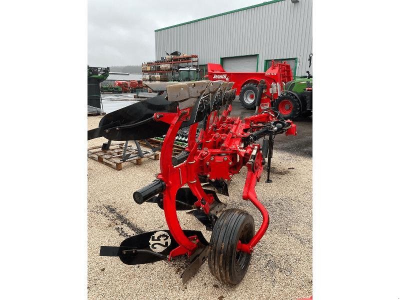 Pflug typu Gregoire RW6, Gebrauchtmaschine v Levier (Obrázek 4)