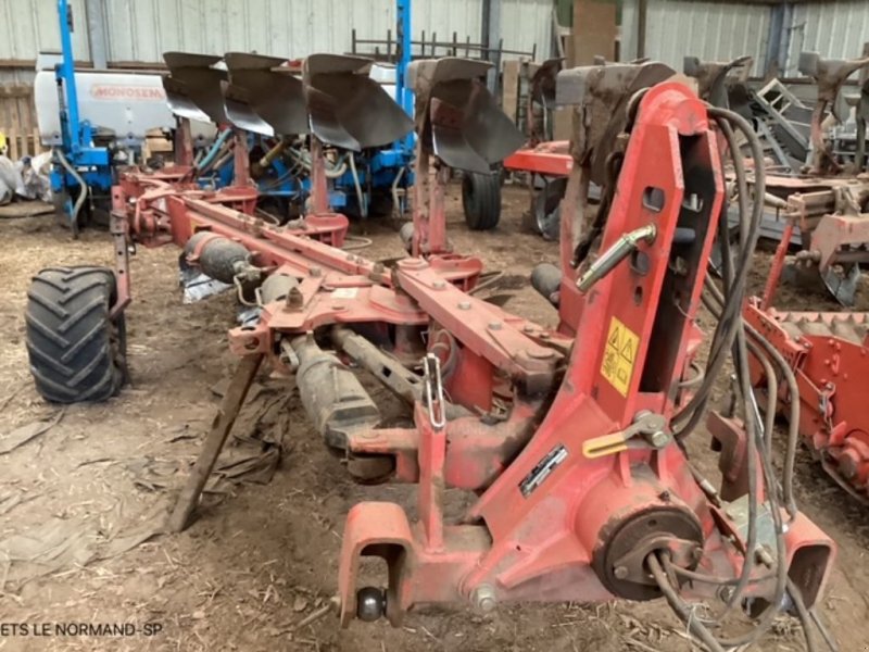 Pflug des Typs Gregoire RWY47, Gebrauchtmaschine in PONTIVY