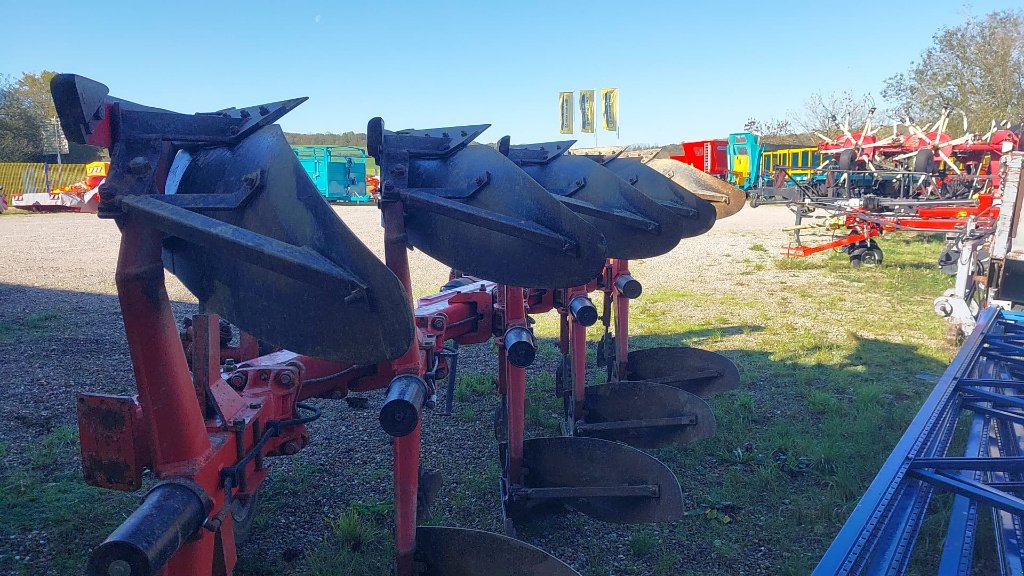 Pflug des Typs Gregoire RY7 514160, Gebrauchtmaschine in Lérouville (Bild 4)