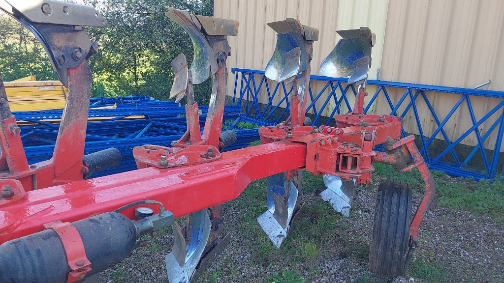Pflug des Typs Gregoire RY7 514160, Gebrauchtmaschine in Lérouville (Bild 2)