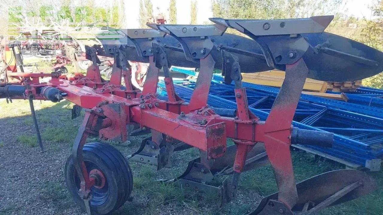 Pflug typu Gregoire ry7 514160, Gebrauchtmaschine w CHAUVONCOURT (Zdjęcie 3)