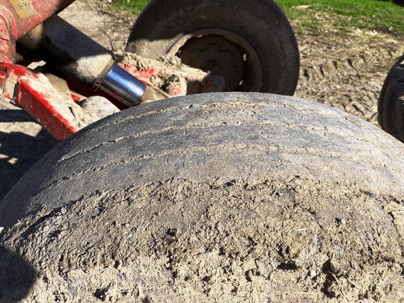 Pflug typu Gregoire SPER81, Gebrauchtmaschine v SAINT-GERMAIN DU PUY (Obrázek 11)