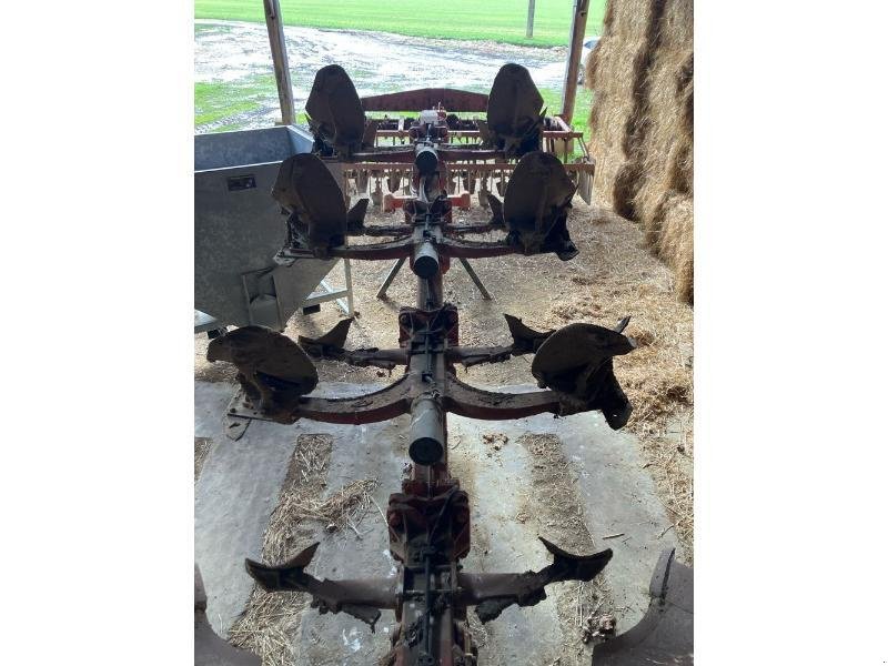 Pflug tip Gregoire SPERY 7NSH, Gebrauchtmaschine in BRAY en Val (Poză 11)