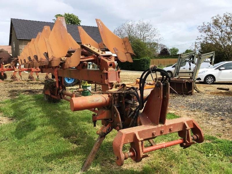 Pflug del tipo Gregoire SPK 9, Gebrauchtmaschine In SAINT-GERMAIN DU PUY (Immagine 2)