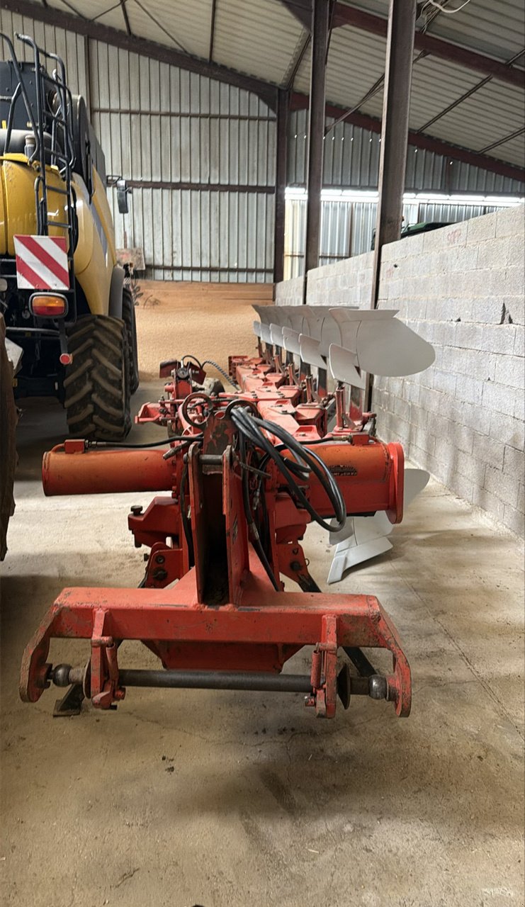 Pflug του τύπου Gregoire SPK9, Gebrauchtmaschine σε LIMEY-REMENAUVILLE (Φωτογραφία 2)