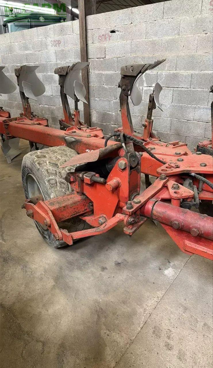 Pflug typu Gregoire spk9, Gebrauchtmaschine v CHAUVONCOURT (Obrázok 3)