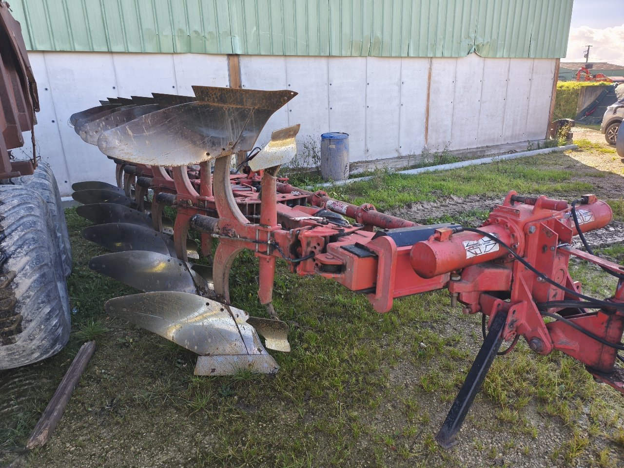 Pflug типа Gregoire SPWY9, Gebrauchtmaschine в Chauvoncourt (Фотография 4)