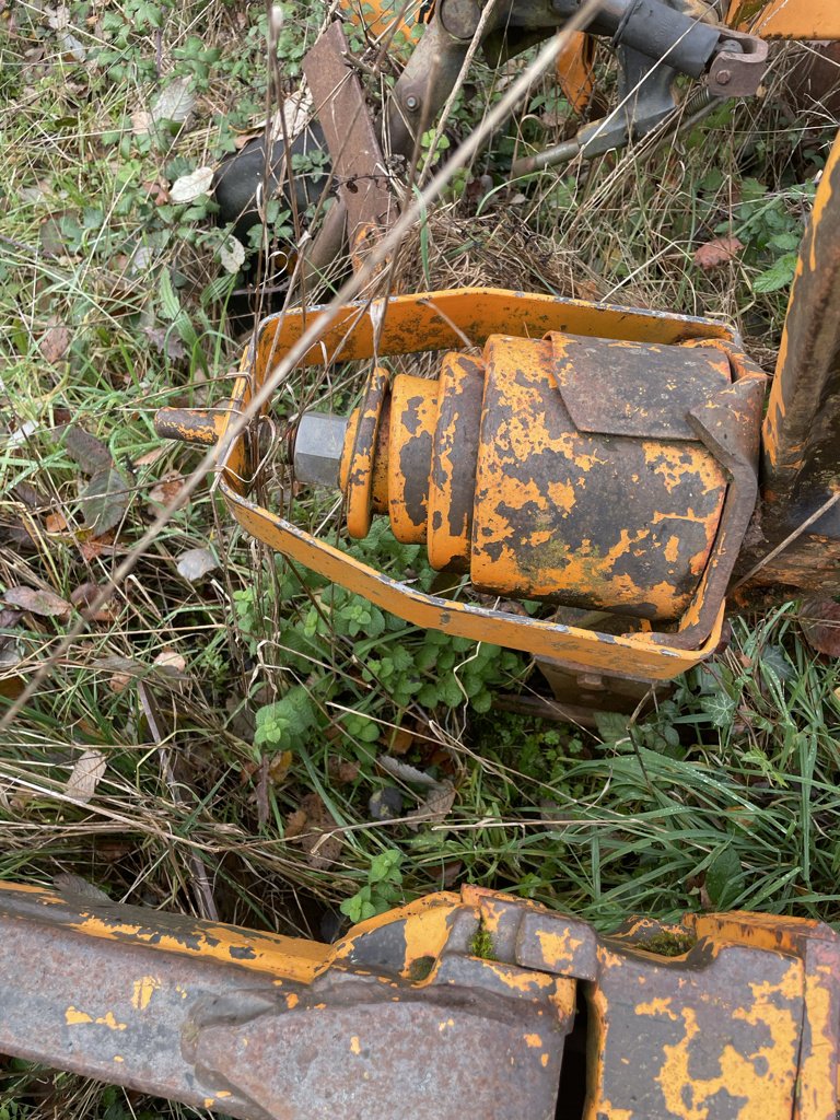 Pflug typu Huard ?, Gebrauchtmaschine v Calmont (Obrázek 5)