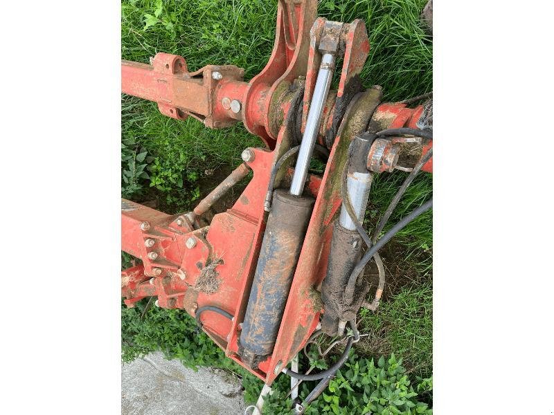 Pflug des Typs Huard 6 CORPS, Gebrauchtmaschine in VERDUN (Bild 6)