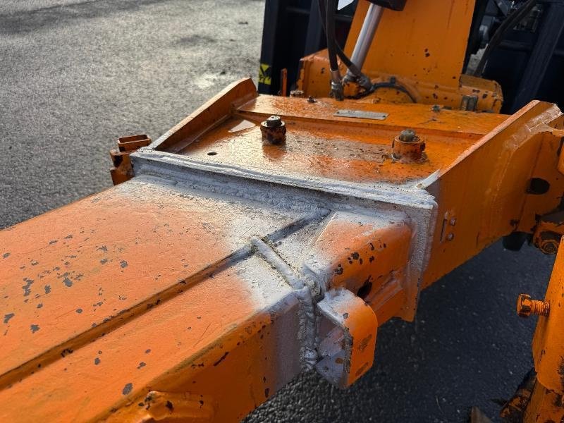 Pflug des Typs Huard 670, Gebrauchtmaschine in ESCAUDOEUVRES (Bild 8)