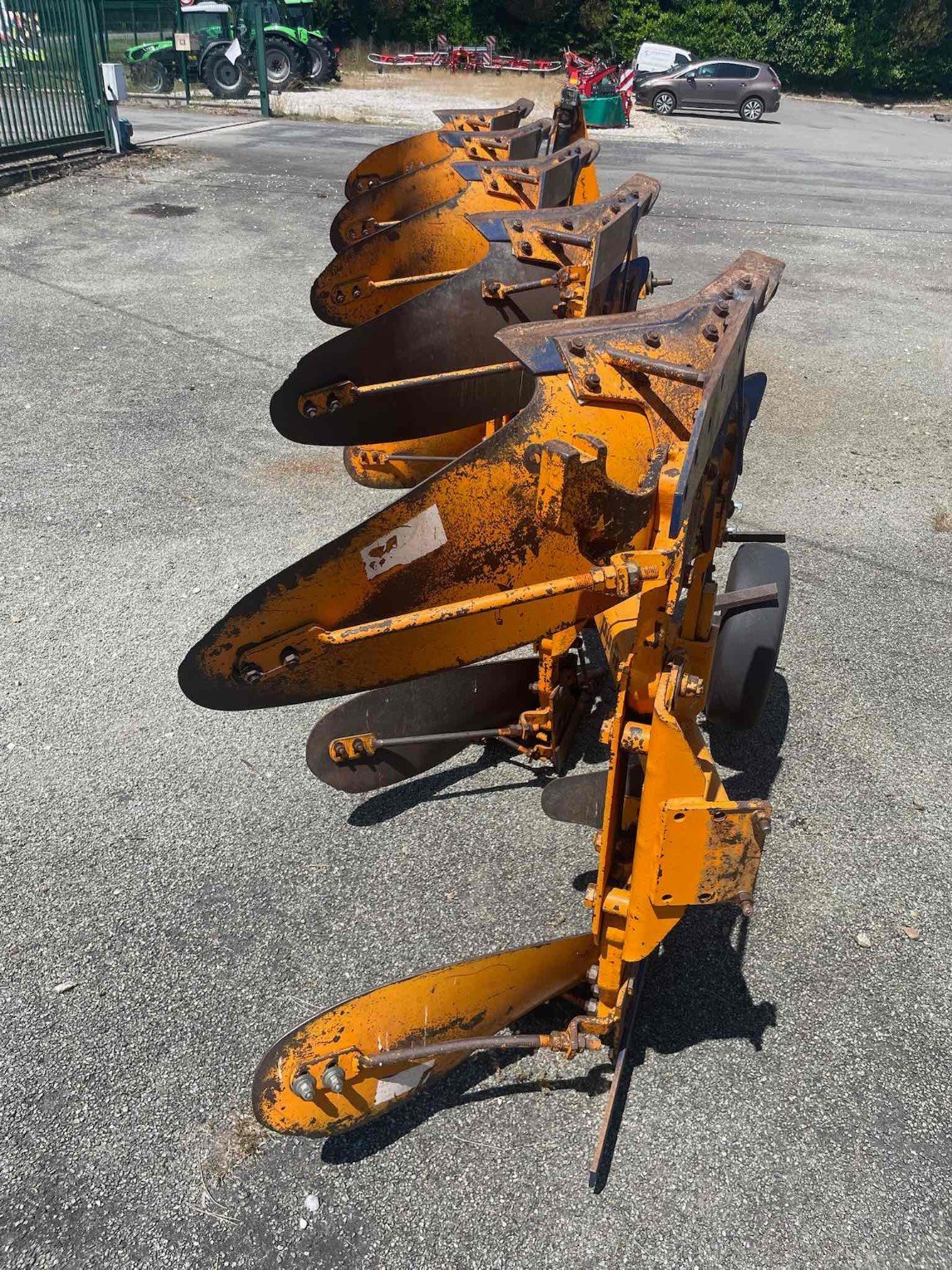 Pflug типа Huard Charrue 5CORPS . Huard, Gebrauchtmaschine в SAINT CLAIR SUR ELLE (Фотография 7)