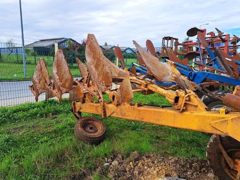 Pflug des Typs Huard MANAGER 7 CORPS, Gebrauchtmaschine in SAINT-GERMAIN DU PUY (Bild 4)