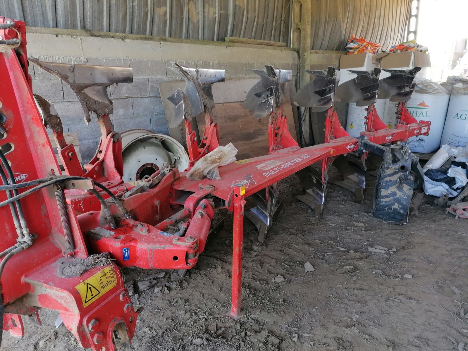 Pflug du type Huard MULTIMASTER122, Gebrauchtmaschine en Le Horps (Photo 3)