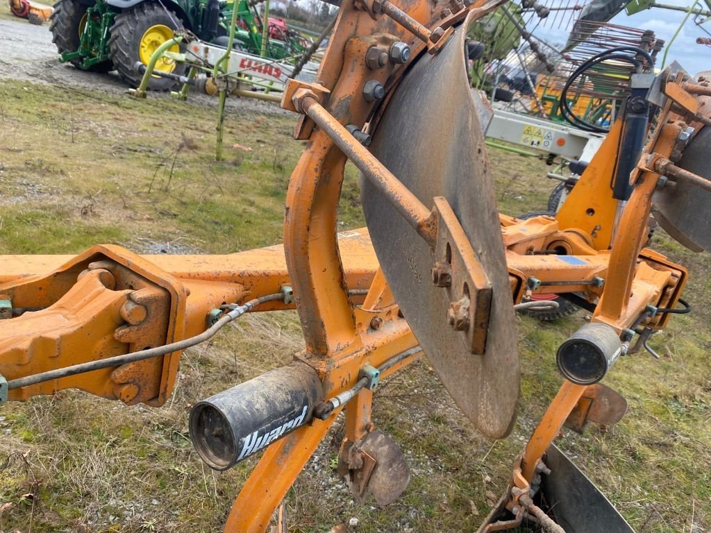 Pflug του τύπου Huard N3ENS102, Gebrauchtmaschine σε GUERET (Φωτογραφία 4)