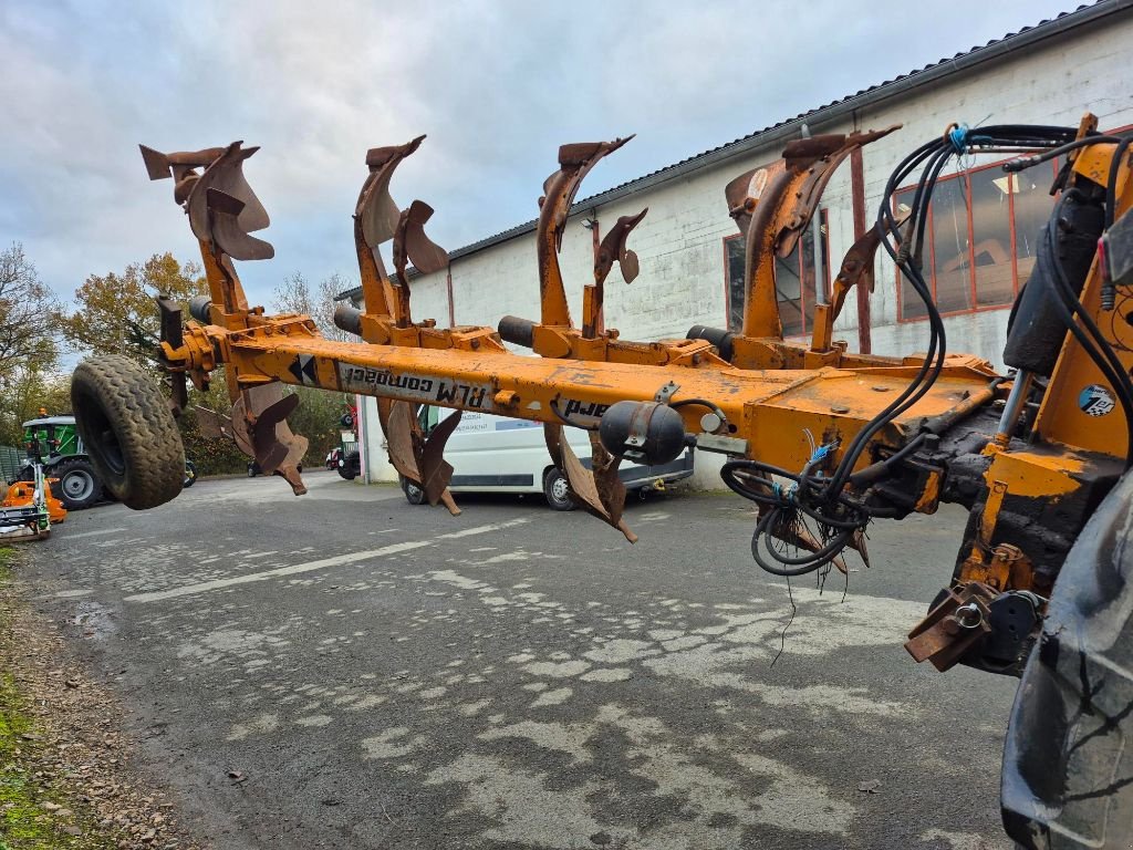 Pflug des Typs Huard rlm compact nsh, Gebrauchtmaschine in Savigny sur Braye (Bild 4)