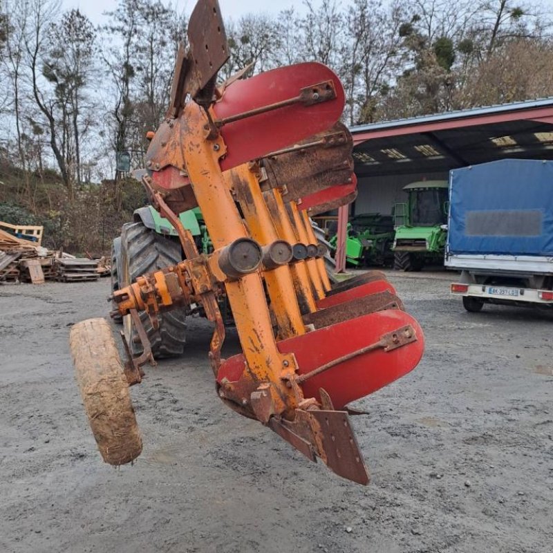 Pflug типа Huard RLM COMPACT, Gebrauchtmaschine в Savigny sur Braye (Фотография 5)