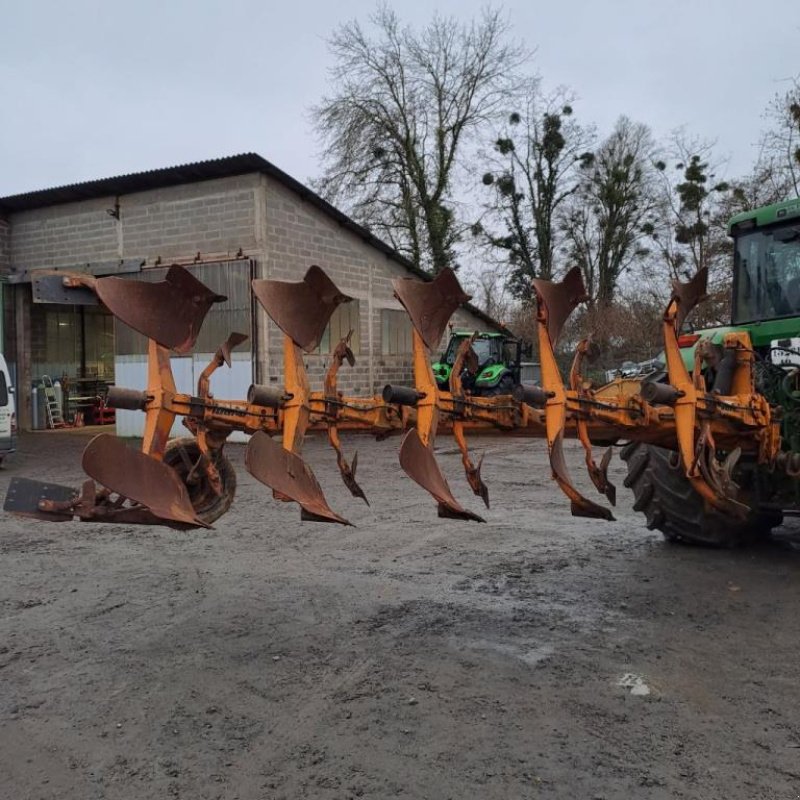 Pflug типа Huard RLM COMPACT, Gebrauchtmaschine в Savigny sur Braye (Фотография 2)