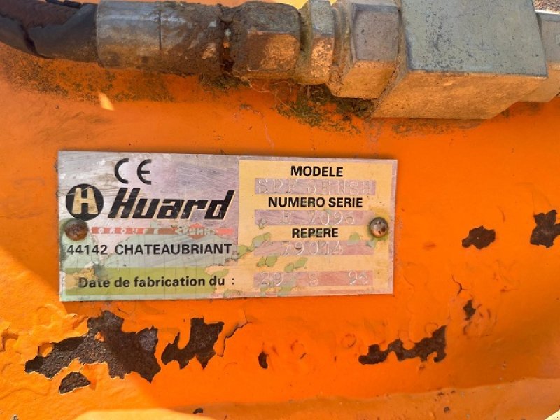 Pflug of the type Huard SPF 6E NSH, Gebrauchtmaschine in PITHIVIERS Cedex (Picture 9)