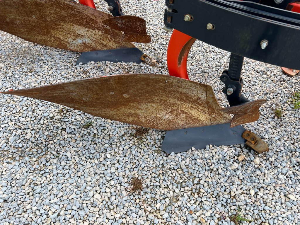 Pflug tipa Kubota RM 3005 V, Gebrauchtmaschine u Val Mont (Slika 5)