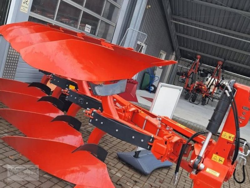 Pflug typu Kubota RM2005V-4, Neumaschine v Steinach
