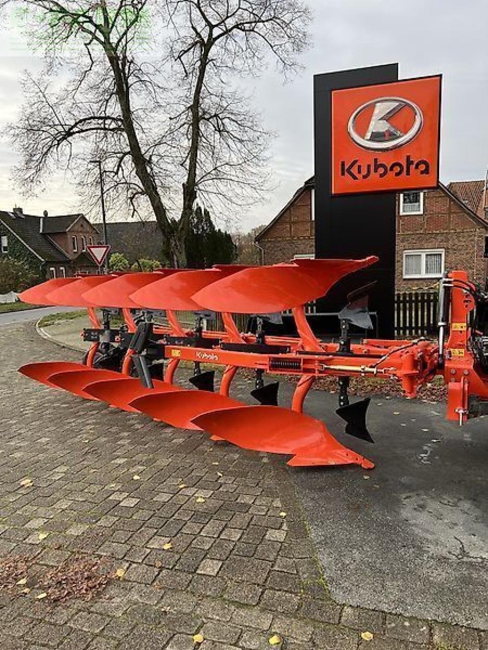 Pflug del tipo Kubota rm4005 v, Gebrauchtmaschine In SUDERBURG/HOLXEN (Immagine 1)