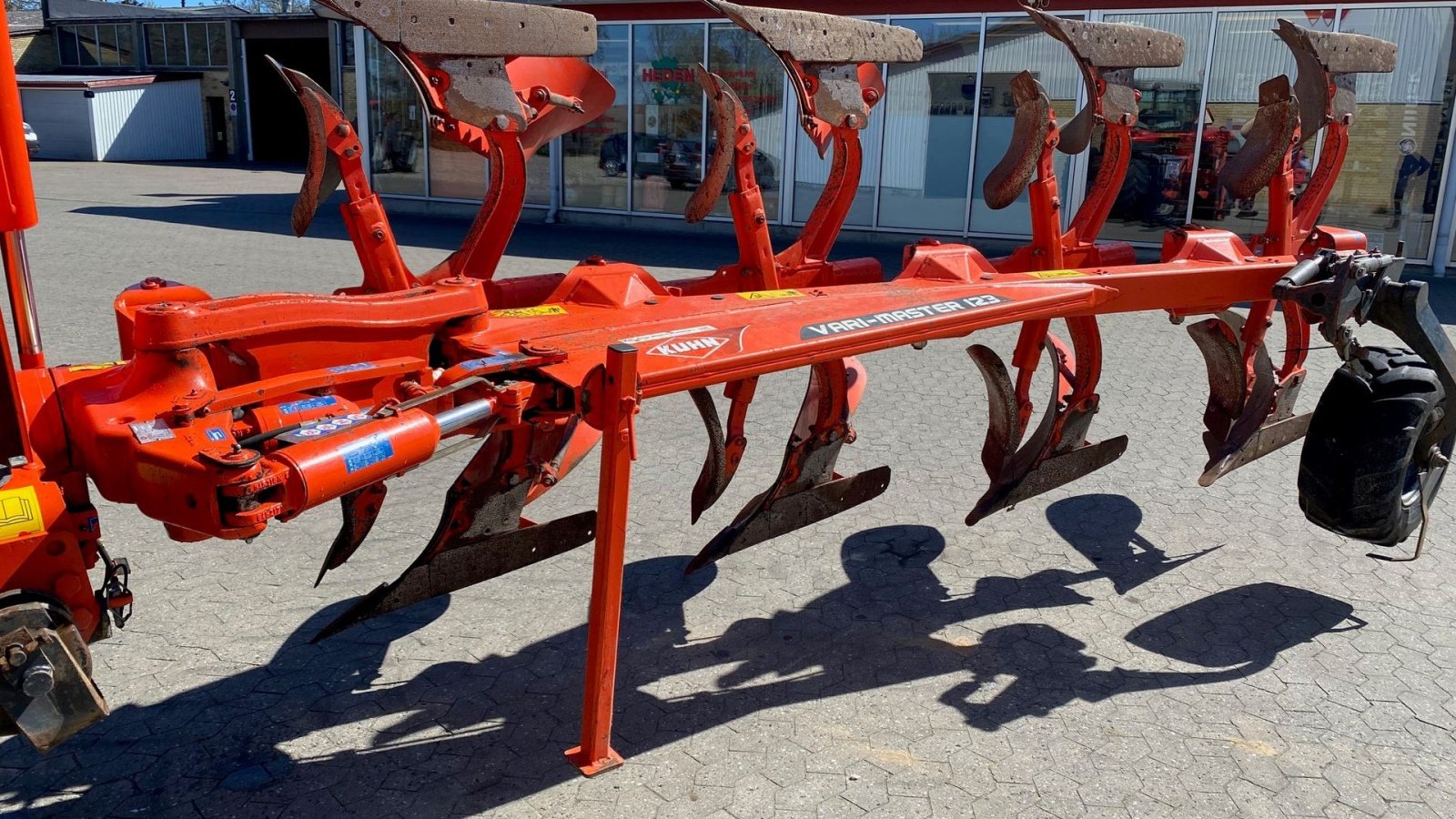 Pflug Türe ait Kuhn 4f VariMaster 123NSH, Gebrauchtmaschine içinde Ringe (resim 1)