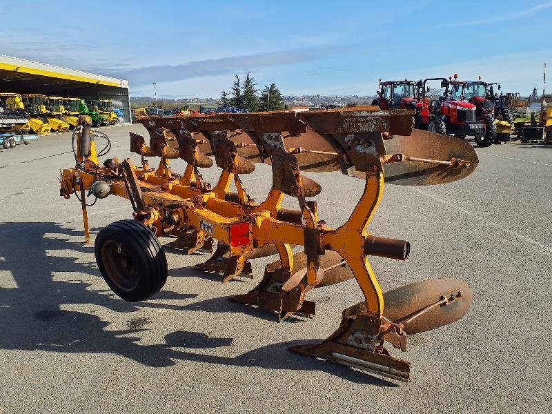 Pflug tipa Kuhn 570, Gebrauchtmaschine u ANTIGNY (Slika 2)