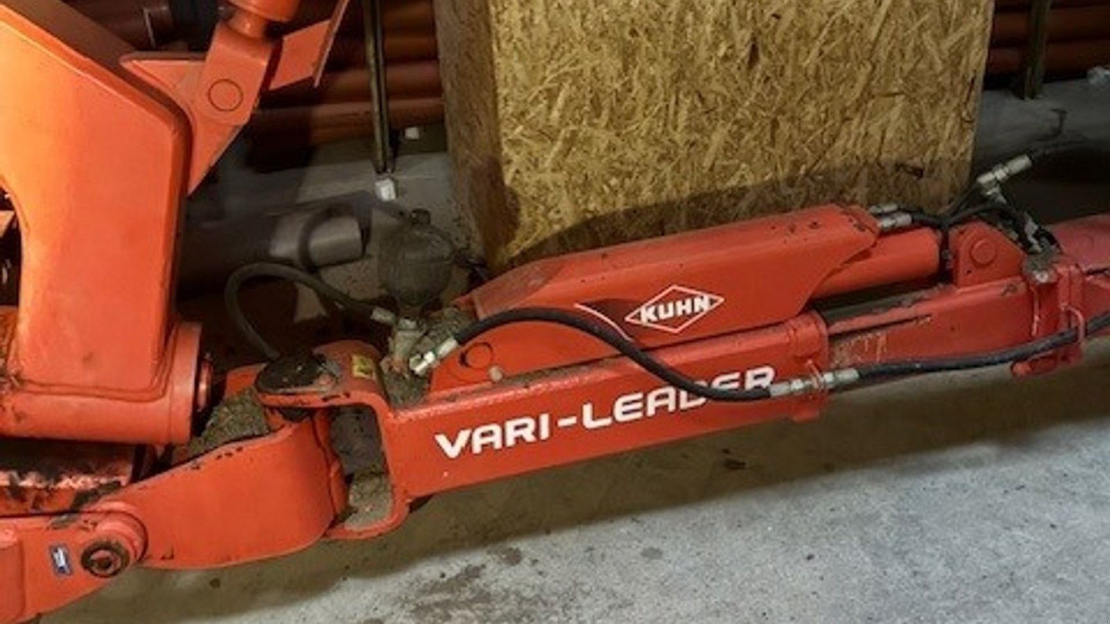 Pflug Türe ait Kuhn 8 furet VARI-LEADER, Gebrauchtmaschine içinde Stenstrup (resim 4)
