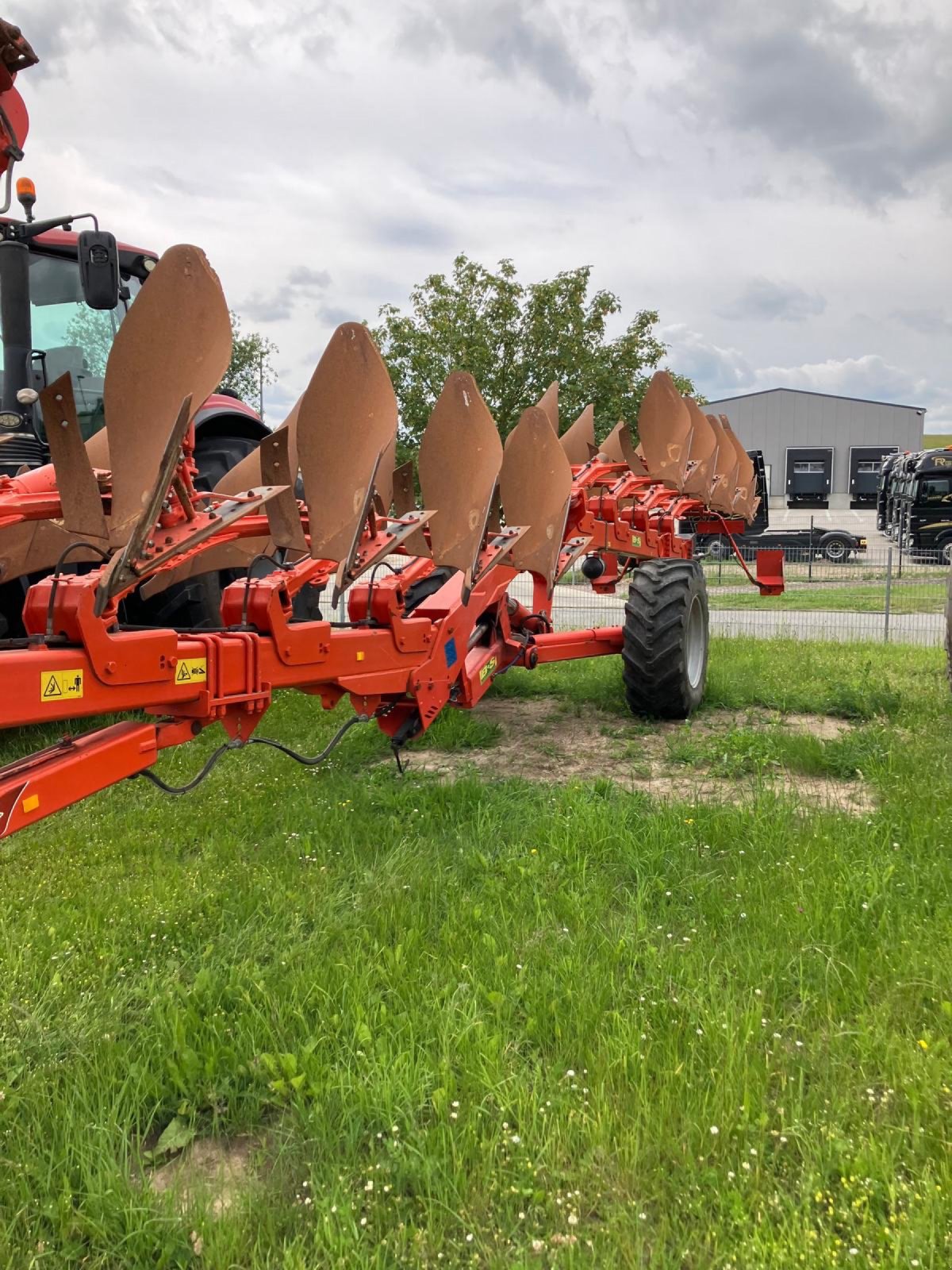 Pflug tip Kuhn Challenger 10-Schar Volldrehpf, Gebrauchtmaschine in Goldberg (Poză 2)