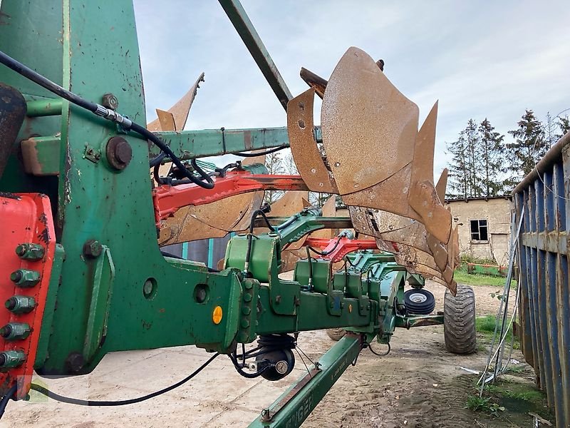 Pflug of the type Kuhn CHALLENGER NSH - 8 Schar Drehpflug mit hydraulischer Steinsicherung, Gebrauchtmaschine in Salsitz (Picture 9)