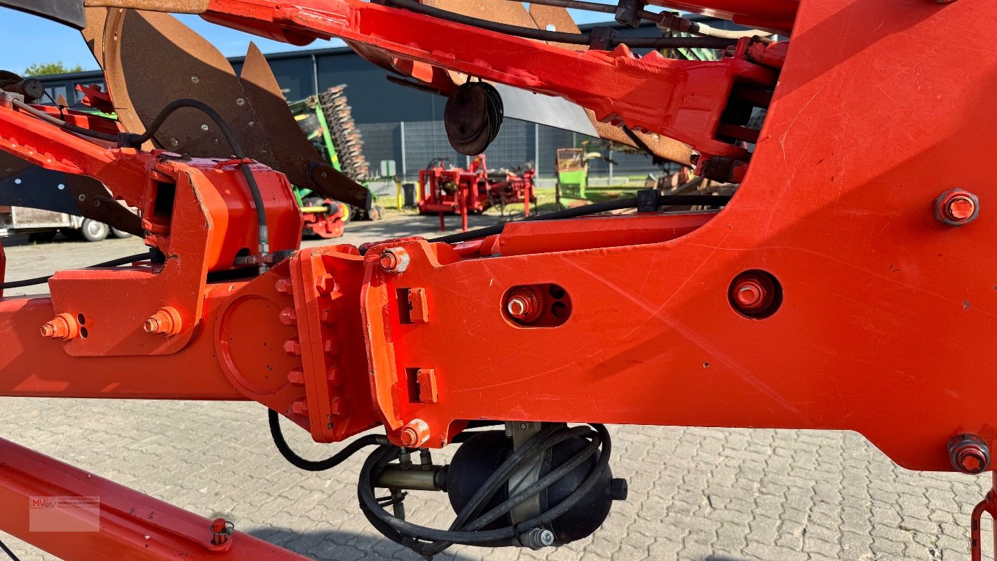 Pflug of the type Kuhn Challenger T - 8-furchig #TOP#, Gebrauchtmaschine in Neubrandenburg (Picture 10)