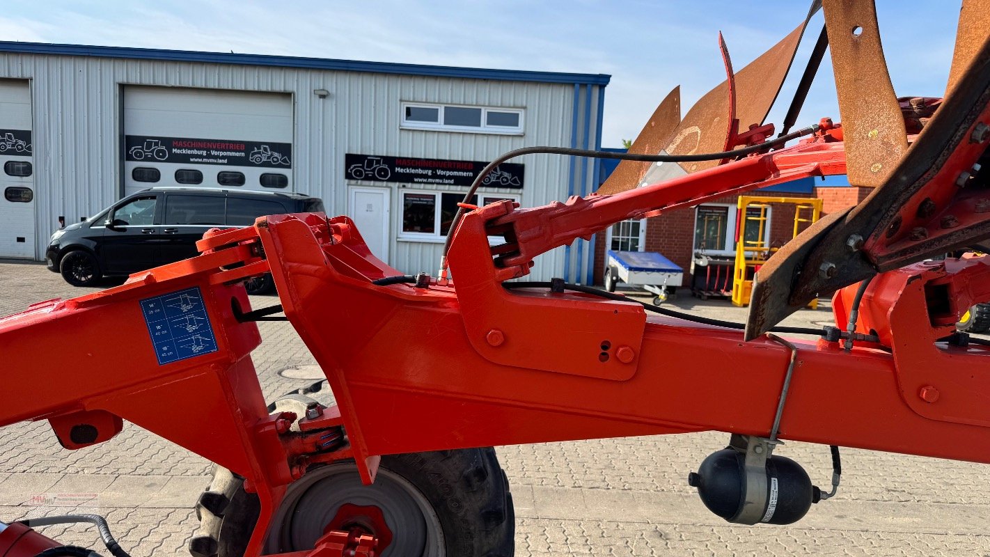 Pflug of the type Kuhn Challenger T - 8-furchig #TOP#, Gebrauchtmaschine in Neubrandenburg (Picture 21)