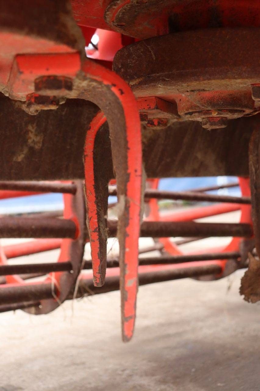 Pflug типа Kuhn HRB 302, Gebrauchtmaschine в Antwerpen (Фотография 9)