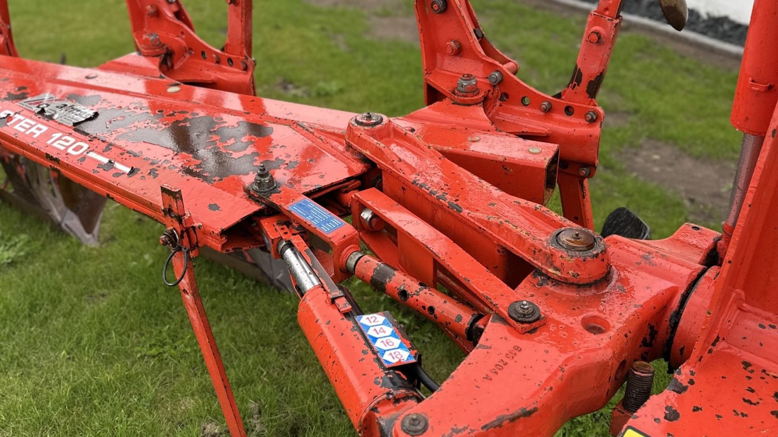 Pflug типа Kuhn Kuhn vari-Master 120, Gebrauchtmaschine в øster ulslev (Фотография 3)