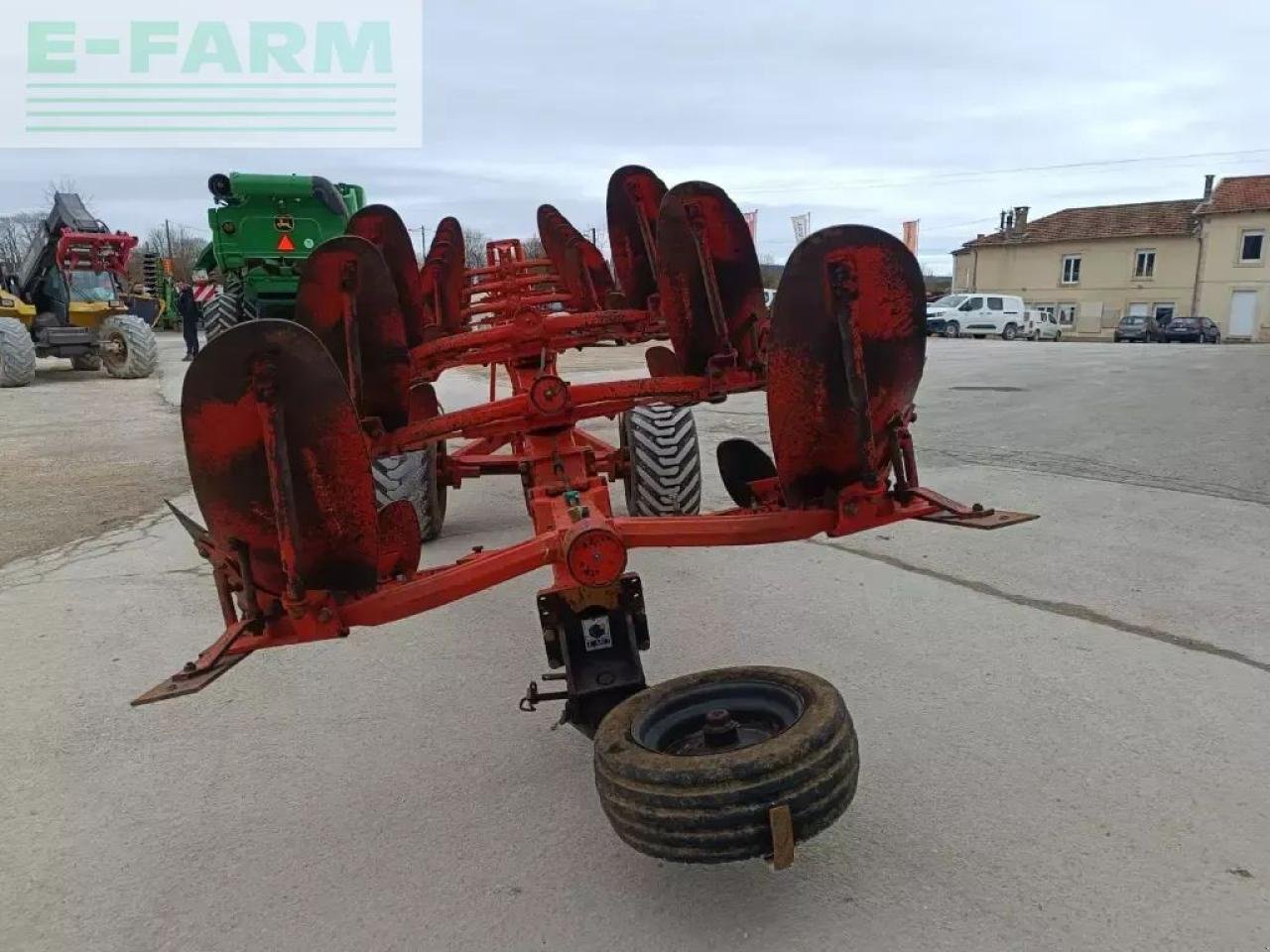 Pflug Türe ait Kuhn manager f8, Gebrauchtmaschine içinde CHAUVONCOURT (resim 8)