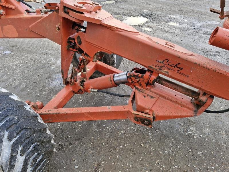 Pflug za tip Kuhn MANAGER.7ENSH, Gebrauchtmaschine u BRAY en Val (Slika 7)