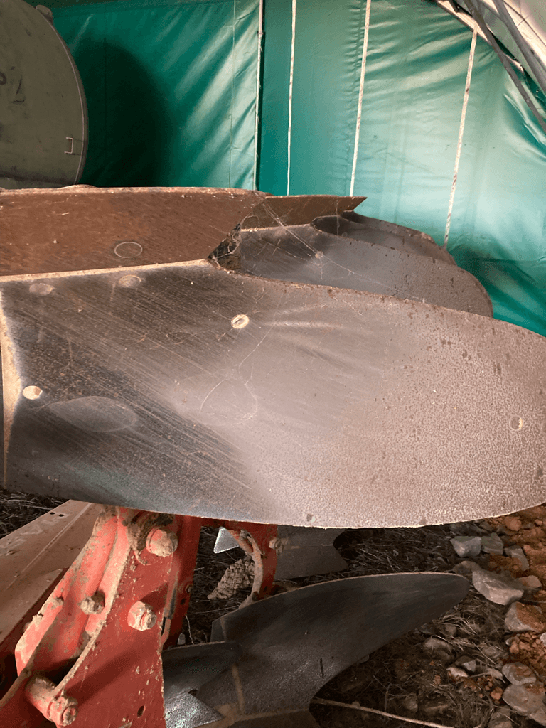 Pflug of the type Kuhn MASTER 100 4, Gebrauchtmaschine in ISIGNY-LE-BUAT (Picture 4)