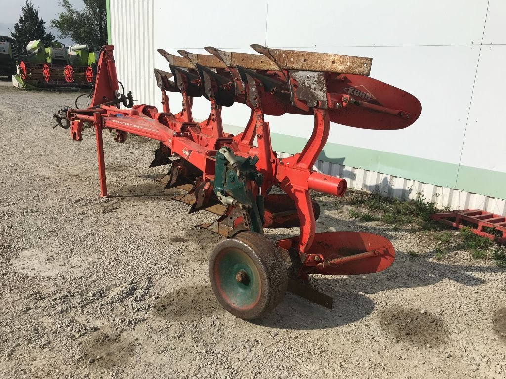 Pflug типа Kuhn Master120, Gebrauchtmaschine в MORLHON LE HAUT (Фотография 5)