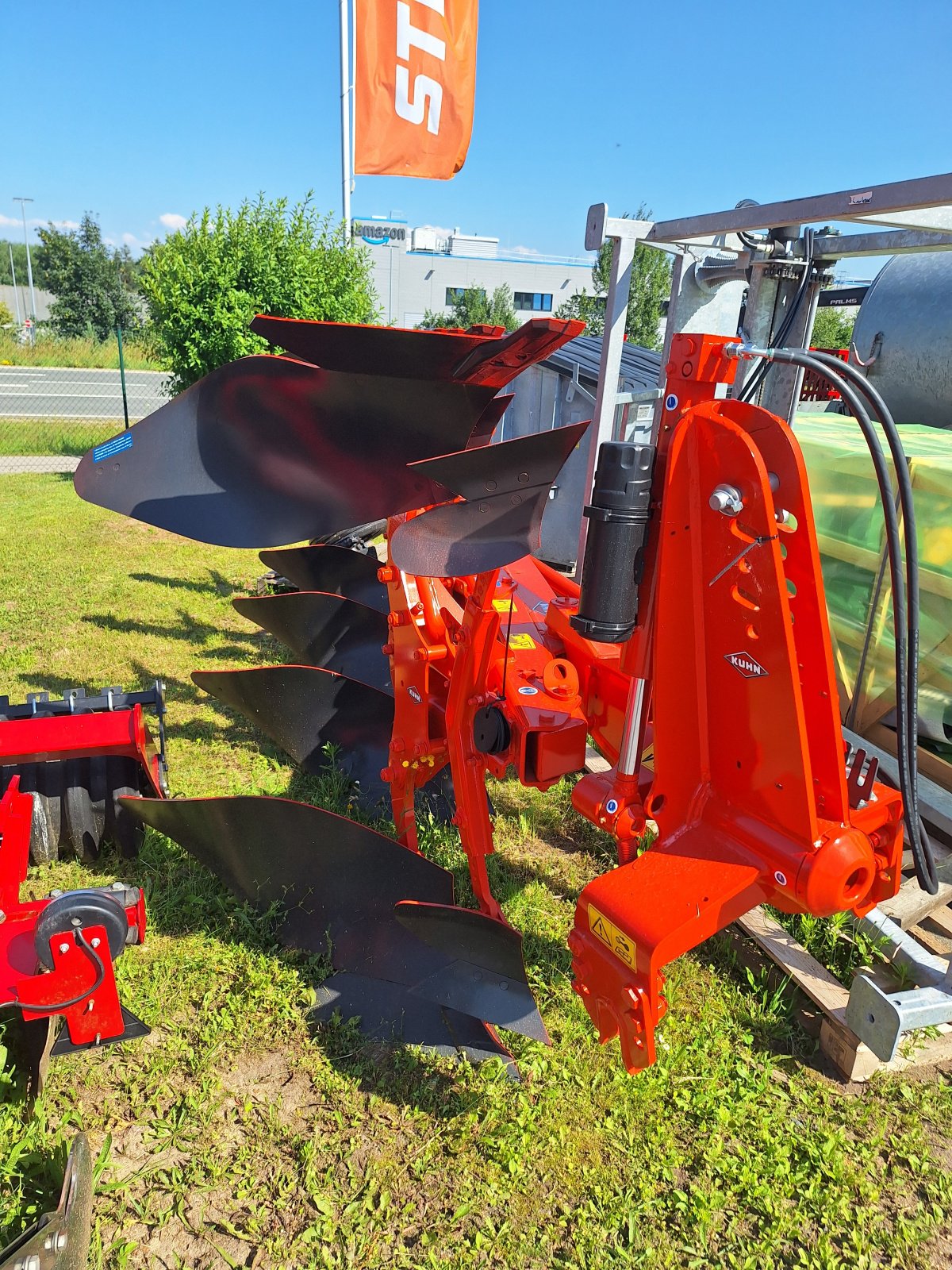 Pflug typu Kuhn MM 113, Neumaschine v Nittenau (Obrázek 1)