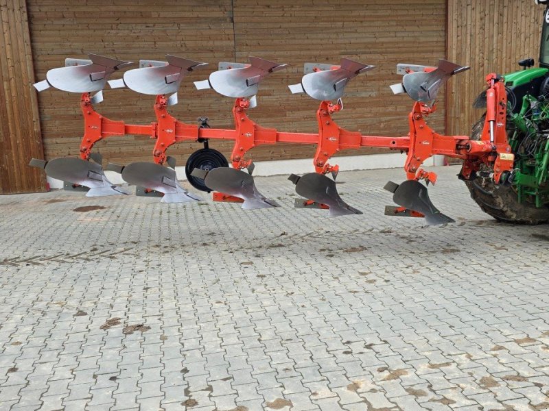 Pflug des Typs Kuhn MM 120, Gebrauchtmaschine in Aarbergen Daisbach (Bild 1)