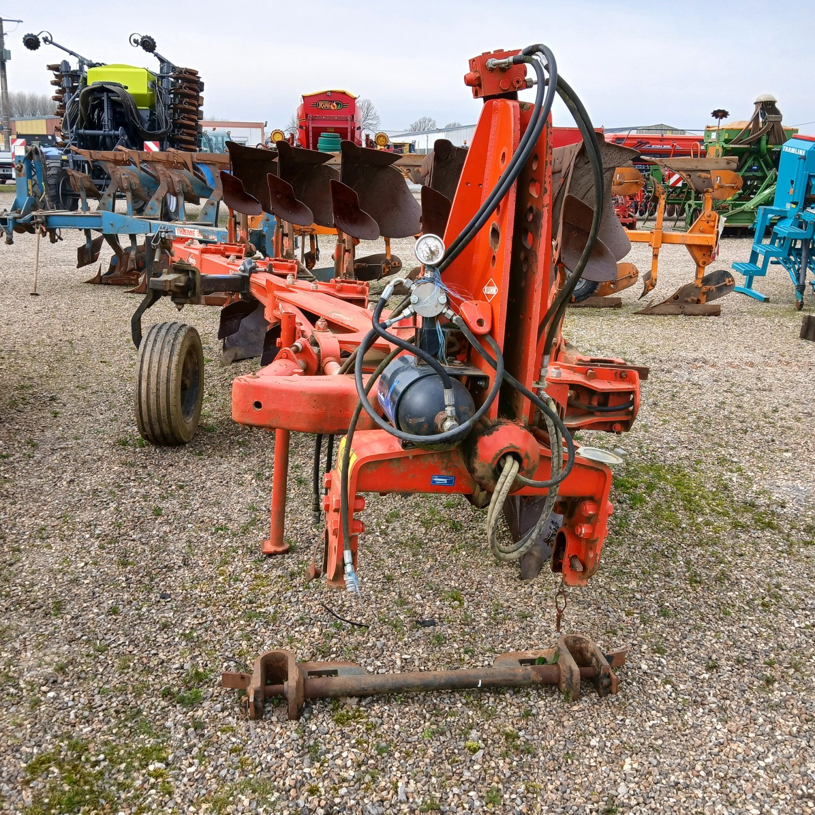 Pflug от тип Kuhn MM112, Gebrauchtmaschine в HERLIN LE SEC (Снимка 2)