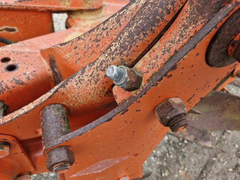 Pflug tipa Kuhn MM121.5T, Gebrauchtmaschine u BRAY en Val (Slika 7)