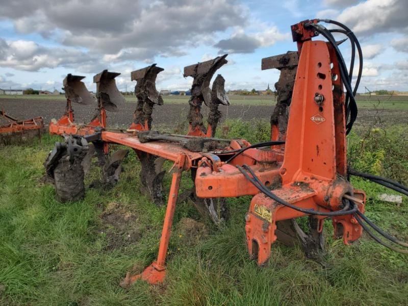 Pflug типа Kuhn MM122.5TR, Gebrauchtmaschine в BRAY en Val (Фотография 1)